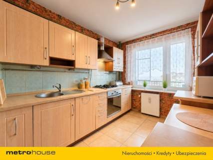 3 pokoje 62 m balkon Sasankowa