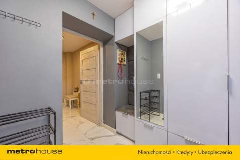 Piękny dom z pełnym wyposażeniem - działka 7200 m2