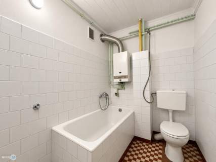 3- pokojowe mieszkanie w centrum z balkonem.