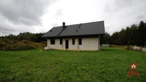 Dom w otoczeniu lasu działka 2400 m
