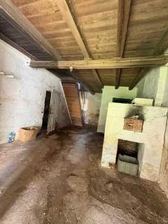 Ceglany dom na dużej działce na Pogórzu Izerskim