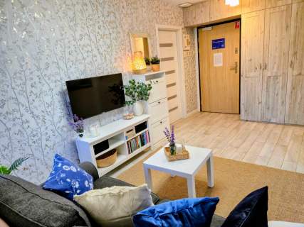 GOTOWY APARTAMENT 500 m OD PLAŻY Duży balkon wśród zieleni