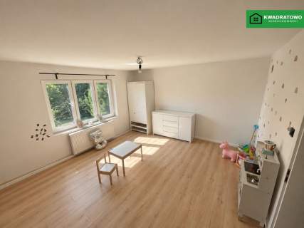 Dom z dużą działką w Radlinie   570 000 zł 130m 