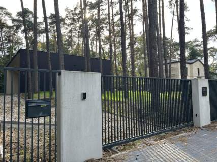 DOM Z PODCIENIAMI wyjątkowy projekt w Magdalence