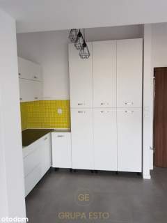 RADZIKOWSKIEGO KAWALERKA BALKON BLOK 2018