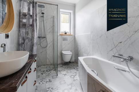 Blisko centrum Dom na działce 2466 m