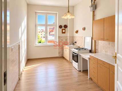Lokal usługowy 109,5 m2 Centrum Żmigrodu 3 242 zł/m2