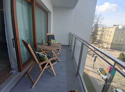 3 pokoje, loggia, garaż w Apartamentowcu Opera
