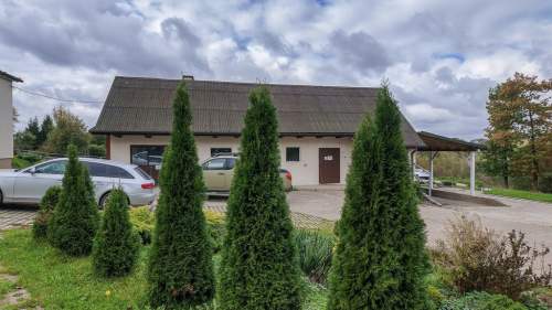 BURZYN - gospodarstwo, dom, ziemia, las 12,74 ha 