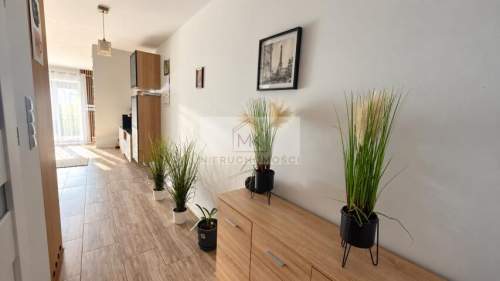 Szeregówka 102m2 5 pokoi ogródek garaż Maków Sk