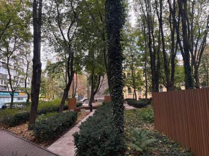 CENTRUM W-WY 48 m PO REMONCIE 3 POK ZIELEŃ