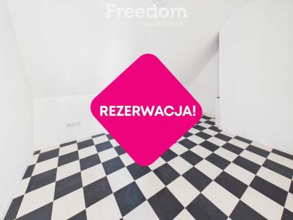 Dwupoziomowe mieszkanie z antresolą
