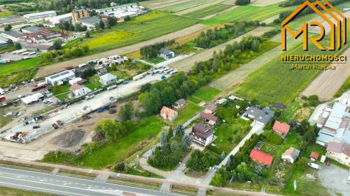 Działka budowlana w pierwszej linii zabudowy   14