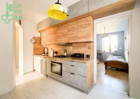 Gdytnia, Mały Kack, 61m2, pierwsze piętro, 3 pokoje, garaż, balkon,