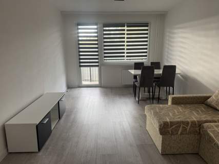 2 pokoje z balkonem, 48 m.kw.