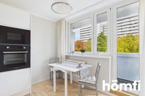 TYSIĄCLECIA NOWE 2 POKOJOWE BALKON PARKING
