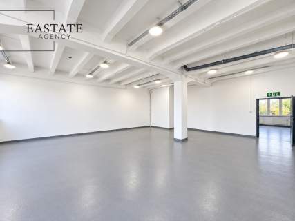 Magazyn 237 m2 parking biura