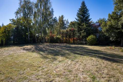 Działka budowlana 1200 m2 w zielonej miejscowości Parcela-Obory