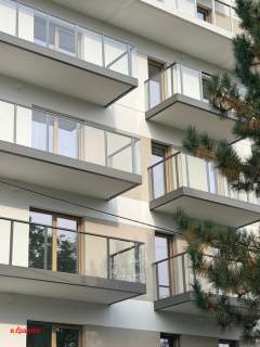3 pokoje 60 m strefa dzienna 27 m duży balkon odbiór XI 202