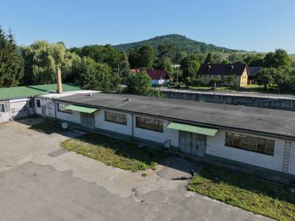 Duży obiekt przemysłowo-magazynowy, działka 8625 m, budynki 2864...