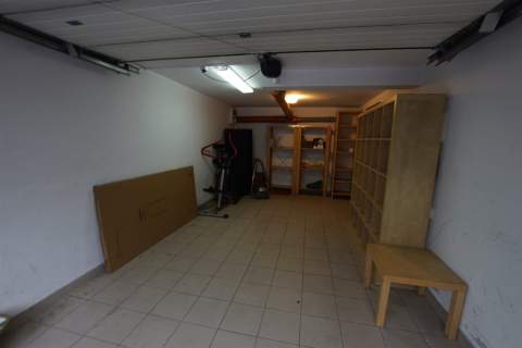Wola Justowska ul.Kogucia 2 pok Garaż