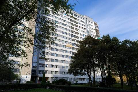57M/ DLA RODZINY /PARY/ STUDENTÓW
