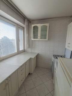 2 pokojowe mieszkanie, pow. 37m2, IV piętro, os. Serbinów