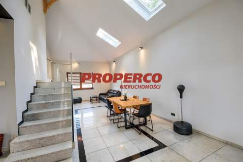 Dom pow. użytkowa ok 150 m2, 5 pokoi, Wola Kopcowa