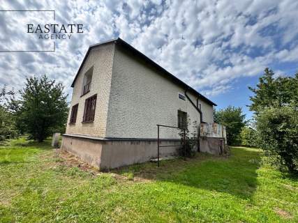 Na sprzedaż przestronny dom 280 m na działce 0,9 ha   Świdno,...