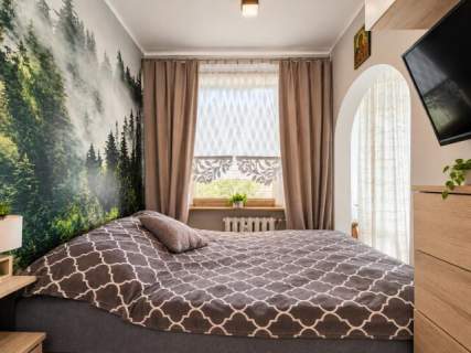 Północ pokój z wnęką duży balkon po generalnym remoncie