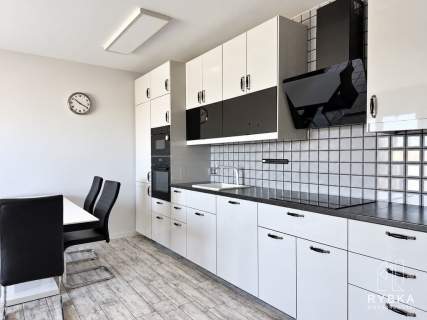Mieszkanie 3-pokojowe 60 m balkon