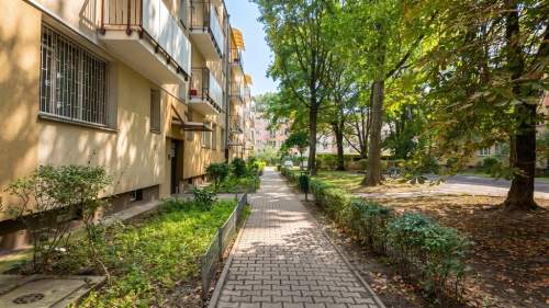 2 pokoje, 41,4 m , Muranów, ul. Niska, balkon, narożne