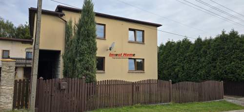 Dom w spokojnej dzielnicy Rydułtów.