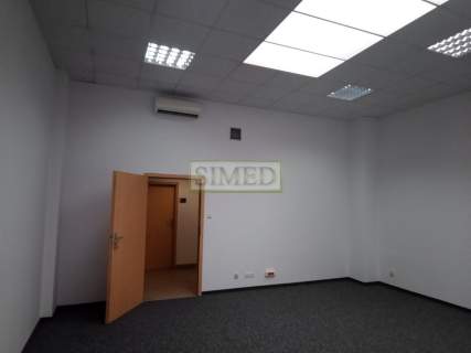 Ochrona, monitoring,parking,Pokój,świetlik, magazyn serwis ,ok...