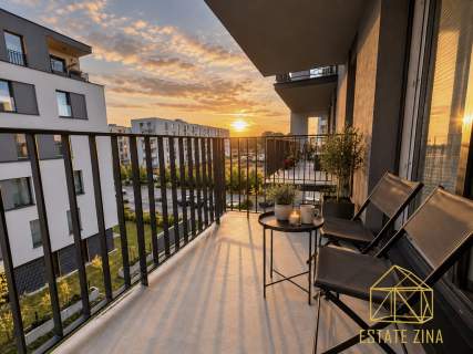 2 pokoje 44 m Loggia 10 m Bagry