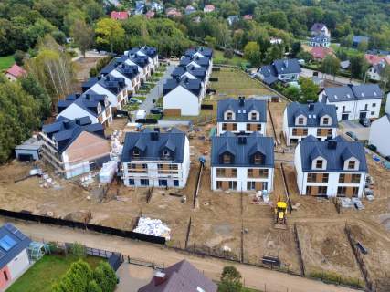 Nowy bliźniak 150m2 z garażem i ogródkiem