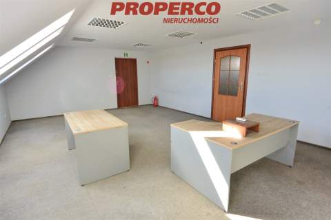 Lokal pow. 44 m2, Daleszyce, Centrum