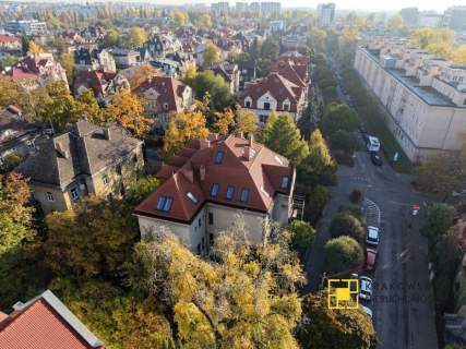 Przedwojenna willa z ogrodem na Kieleckiej/z duszą