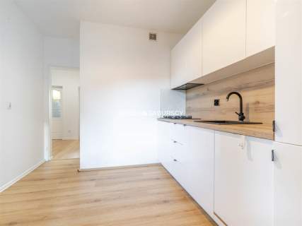64m2 4 pok os kuchnia balkon Bronowice