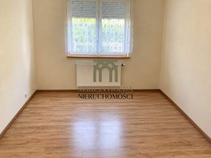ZIELONE ZAMKNIĘTE OSIEDLE 54 M BALKON