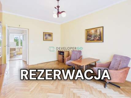 3 pokoje, cegła, III piętro z windą, do remontu