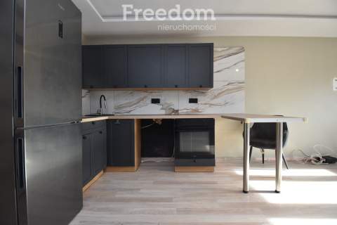 3 pokoje, 47 m2, blok, balkon, Namysłów