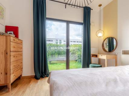 Bronowice - Wizjonerów, 3 pokoje balkon ogródek