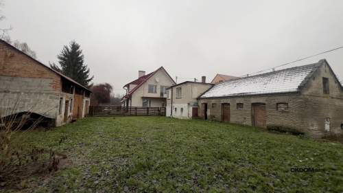 4,6 ha gruntu Dom 150 m Las 0,5 ha Duży pot