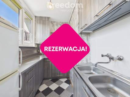 Przytulna kawalerka z oddzielną kuchnią i piwnicą