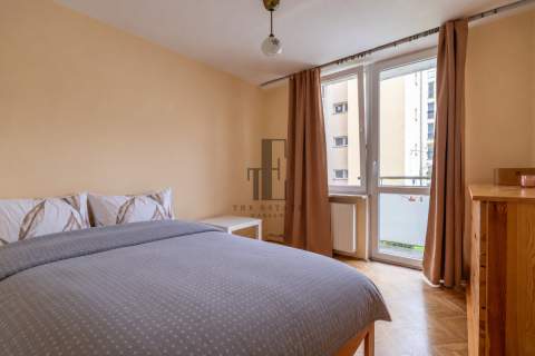 Balkon 3/4 pokoje Do remontu Piwnica