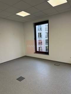 Nieruchomość komercyjna do wynajęcia, 275 m2, Warszawa
