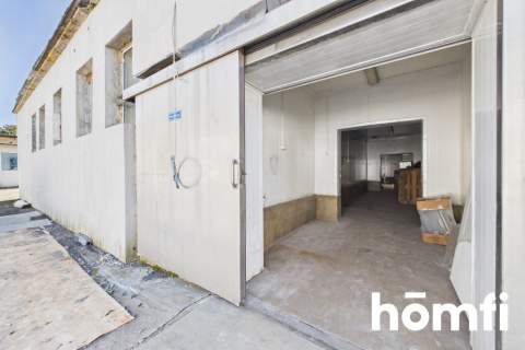 Kompleks komercyjny 5188m2 z halami i magazynami