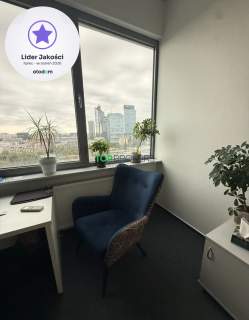 Buro z panoramicznym widokiem, dwa garaże