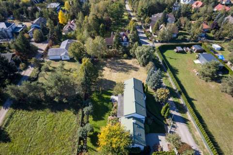 Działka budowlana 1200 m2 w zielonej miejscowości Parcela-Obory